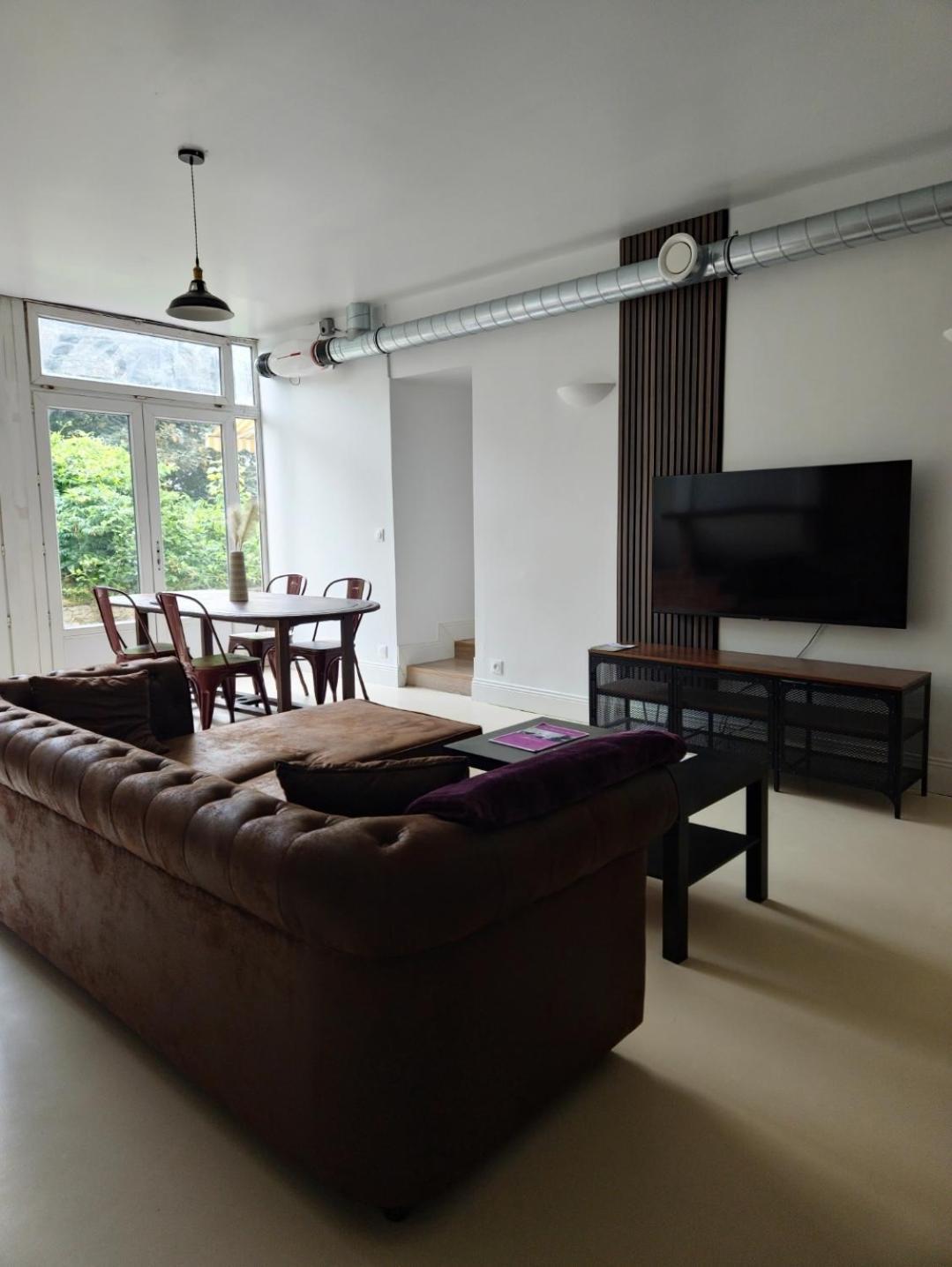 Troglodyte Baths Apartment Saint-Etienne-de-Chigny Luaran gambar